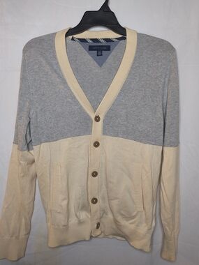 Tommy Hilfiger Two-Tone Gray and Cream V-Neck Cardigan
